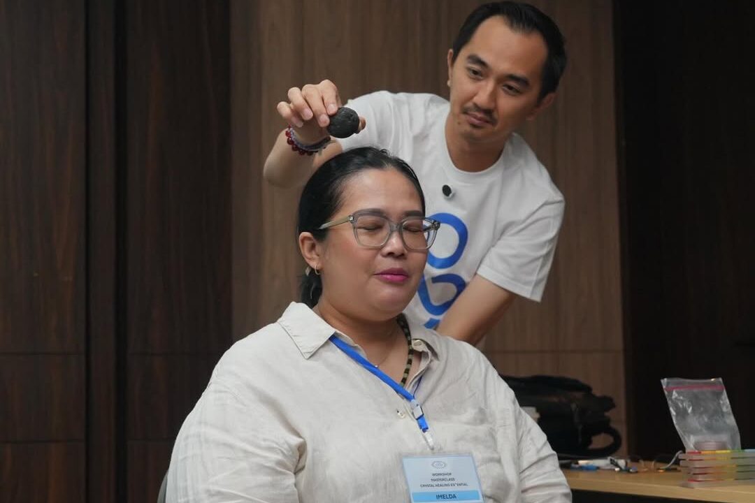 crystal-healing-essential-3